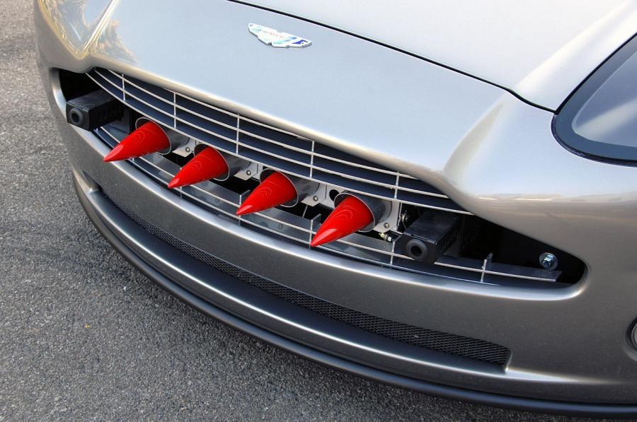  Aston Martin V12 Vanquish Replica 2008 года  (фото 3 из 31)